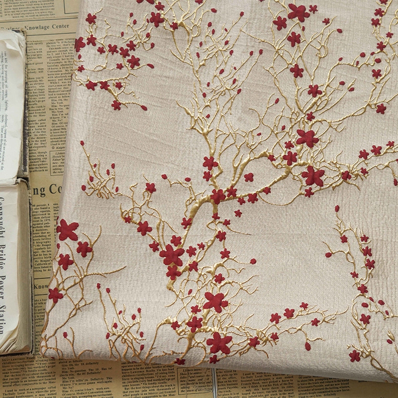 高級赤梅ジャカード生地ゴールデンフラワーエンボス加工の女性の - Luxury Home Textiles Usa のレビューと価格