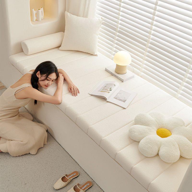 取り外し可能なテディベルベット窓用クッション、豪華でモダンな - Luxury Home Textiles Usa のレビューと価格