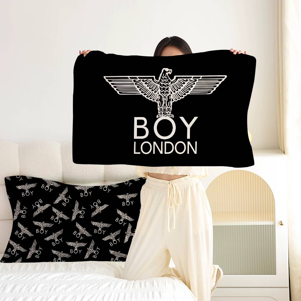 クラシックB-Boy L-Londonロゴ入り漫画風枕タオル - Home Textiles London のレビューと価格
