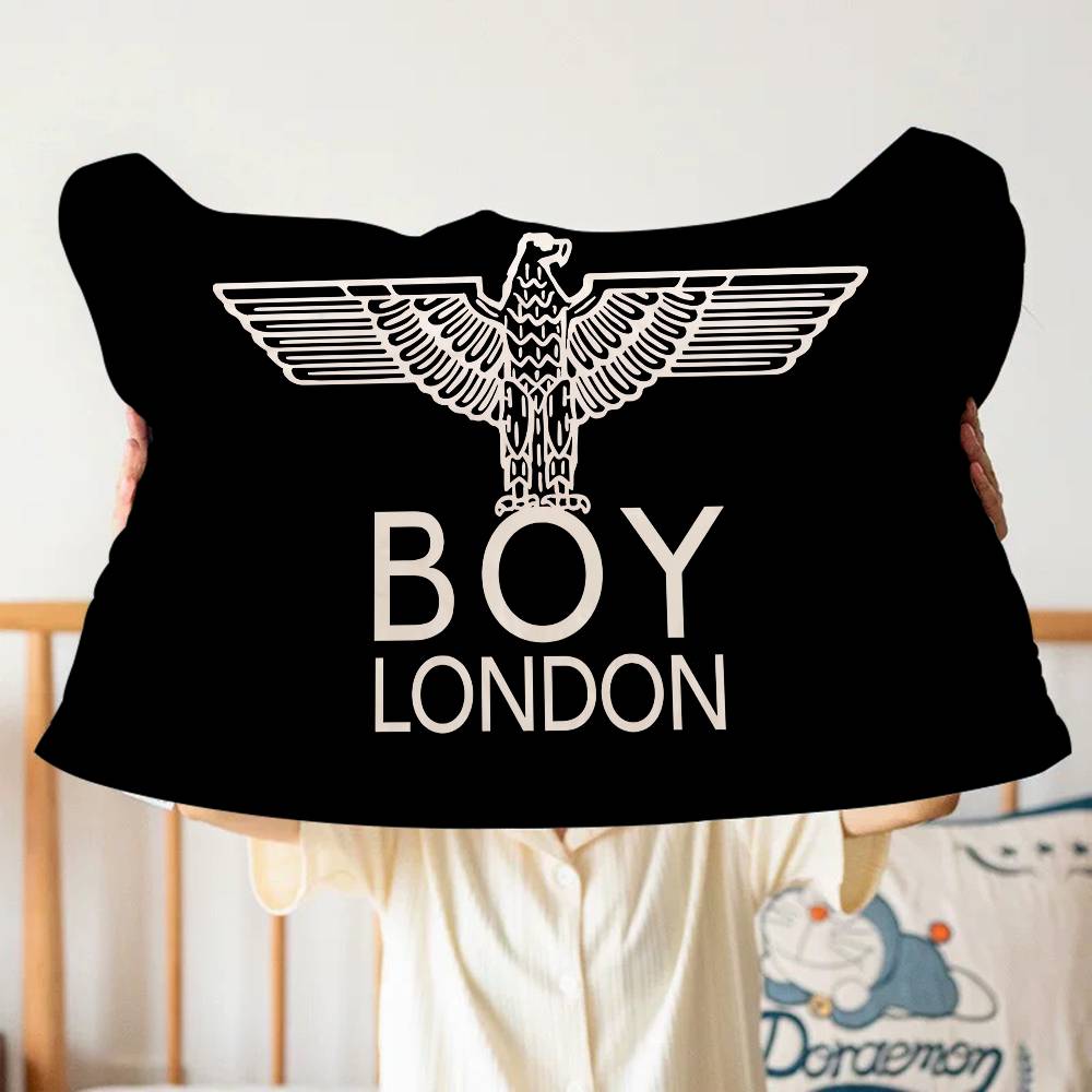 クラシックB-Boy L-Londonロゴ入り漫画風枕タオル - Home Textiles London のレビューと価格
